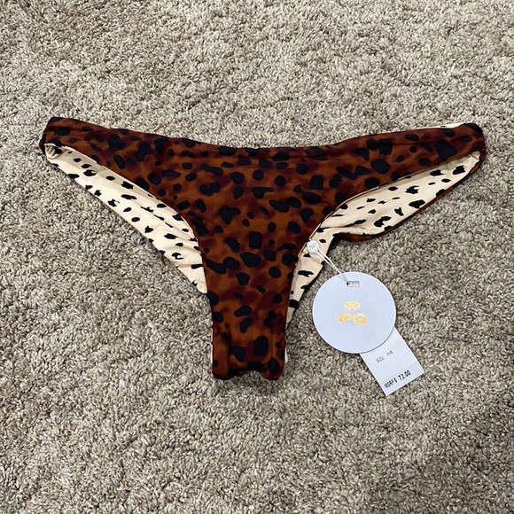 NWT PQ PILYQ SIZE M L WILD HEART REVERSIBLE BASIC RUCHED TEENY BOTTOMS - Picture 5 of 8